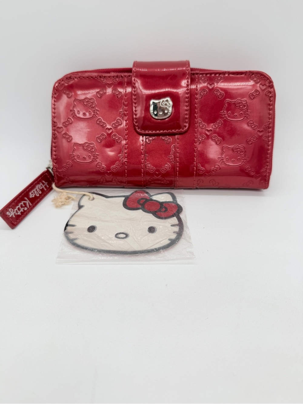 Loungefly x Hello Kitty Sanrio Embossed Red Patent Leather Wallet NWT